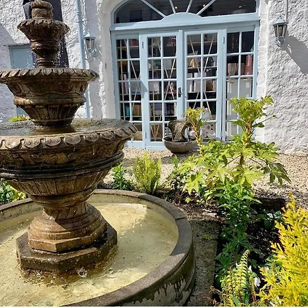 The Stables Townhouse Maison d'hôtes 3*