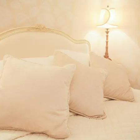 The Stables Townhouse Гостевой дом 3*