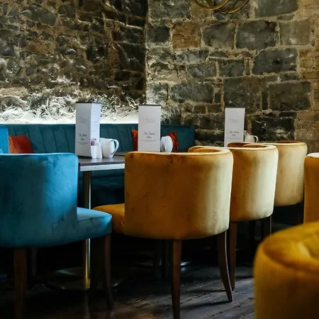 The Stables Townhouse Гостевой дом