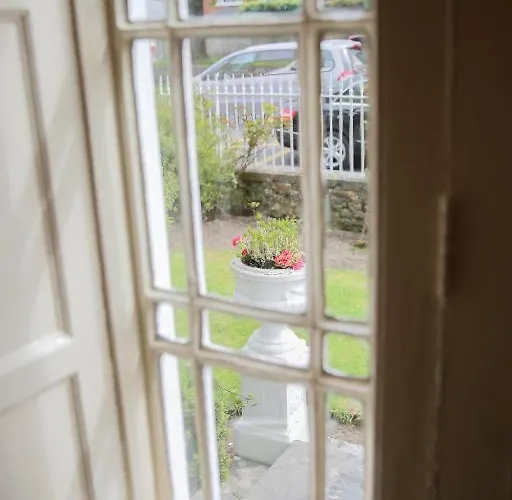 The Stables Townhouse Gasthof Birr