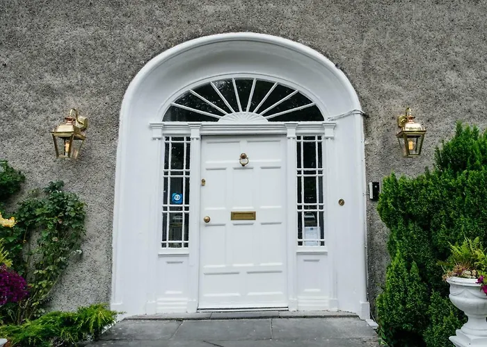 The Stables Townhouse 3*